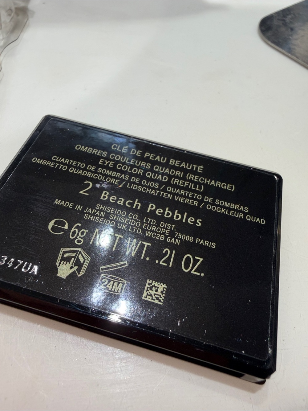 Cle de Peau (2) Beach Pebbles - Picture 2 of 2